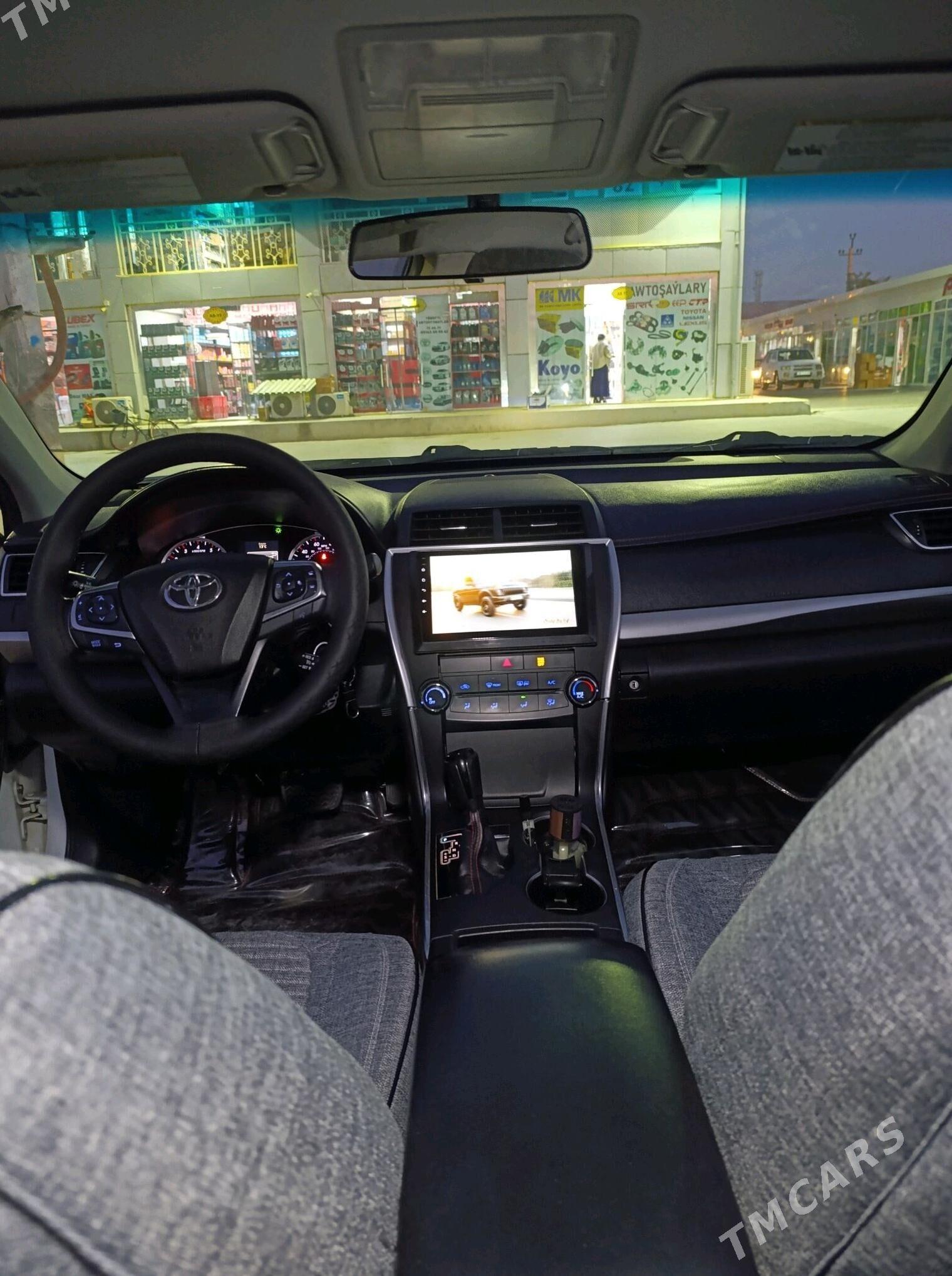 Toyota Camry 2017 - 300 000 TMT - Aşgabat - img 8