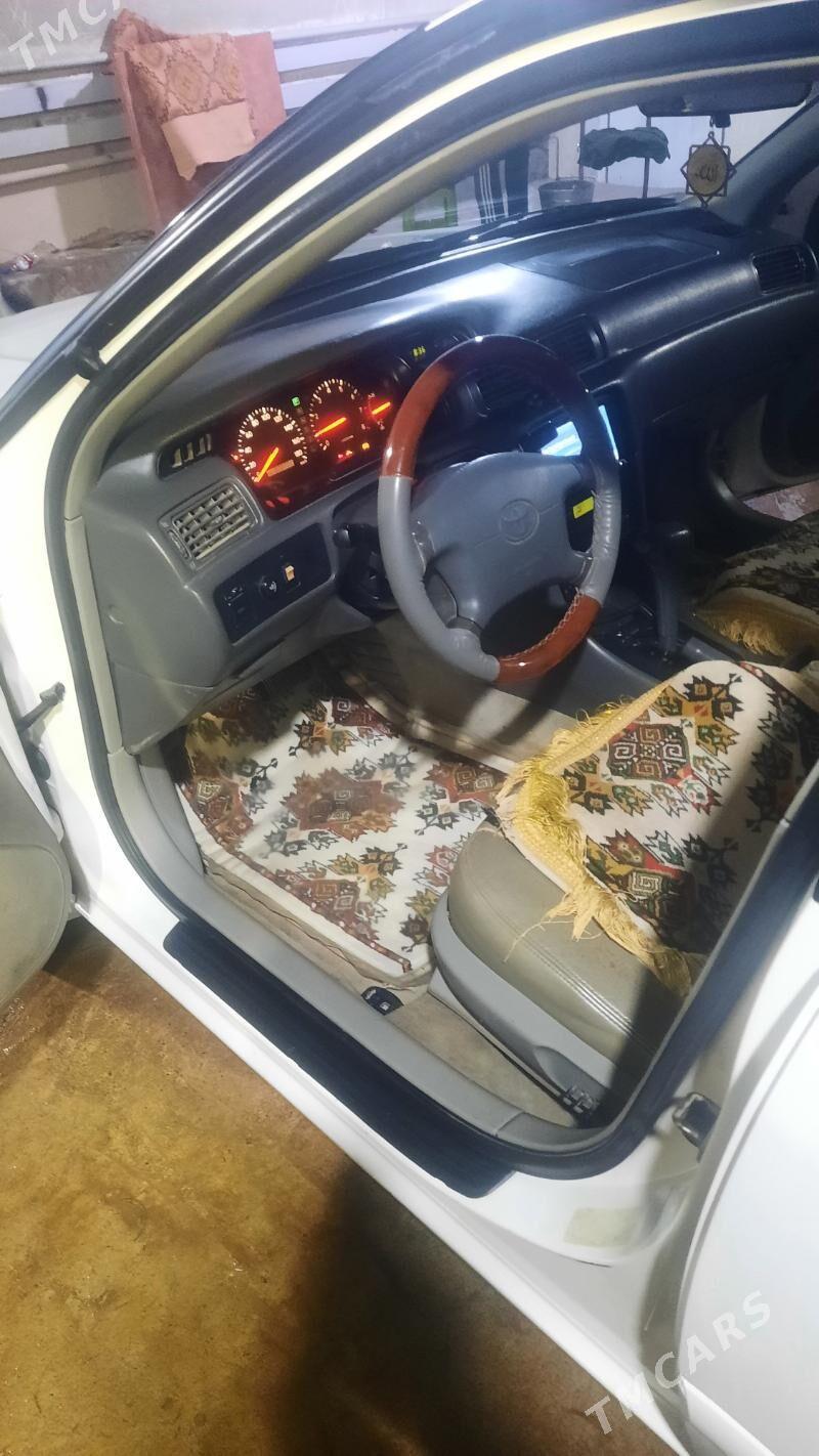 Toyota Camry 1999 - 160 000 TMT - Köneürgenç - img 5