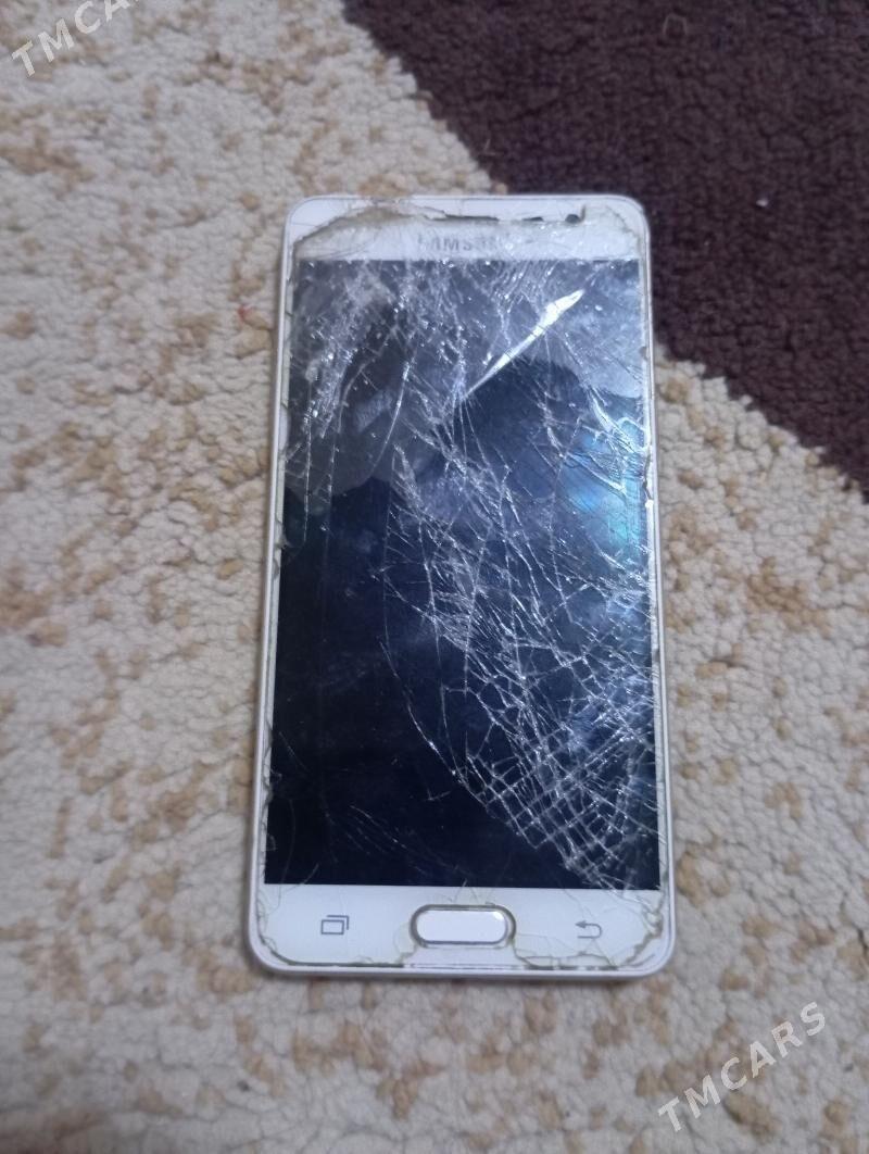 Samsung galaxy j3 - Farap - img 1