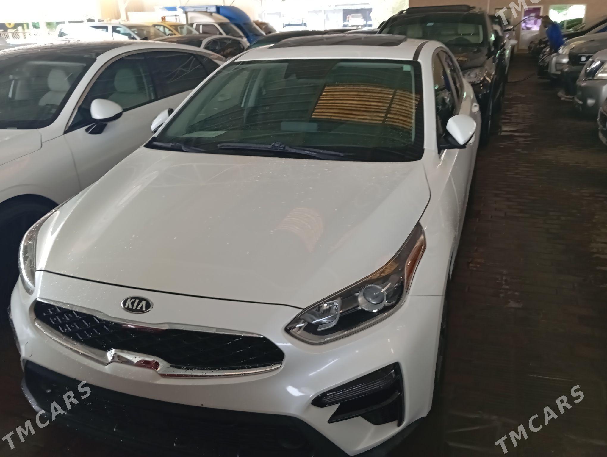 Kia Forte 2020 - 240 000 TMT - Бекреве - img 6