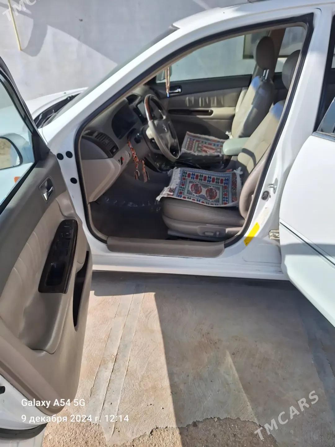 Toyota Camry 2005 - 240 000 TMT - Ýolöten - img 6