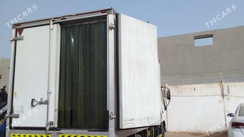 Toyota Hino 2019 - 640 000 TMT - "Altyn Asyr" Gündogar bazary (Jygyllyk) - img 8