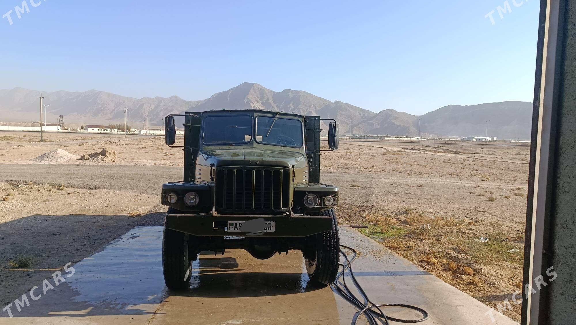 Man TGX 2007 - 180 000 TMT - Jebel - img 1