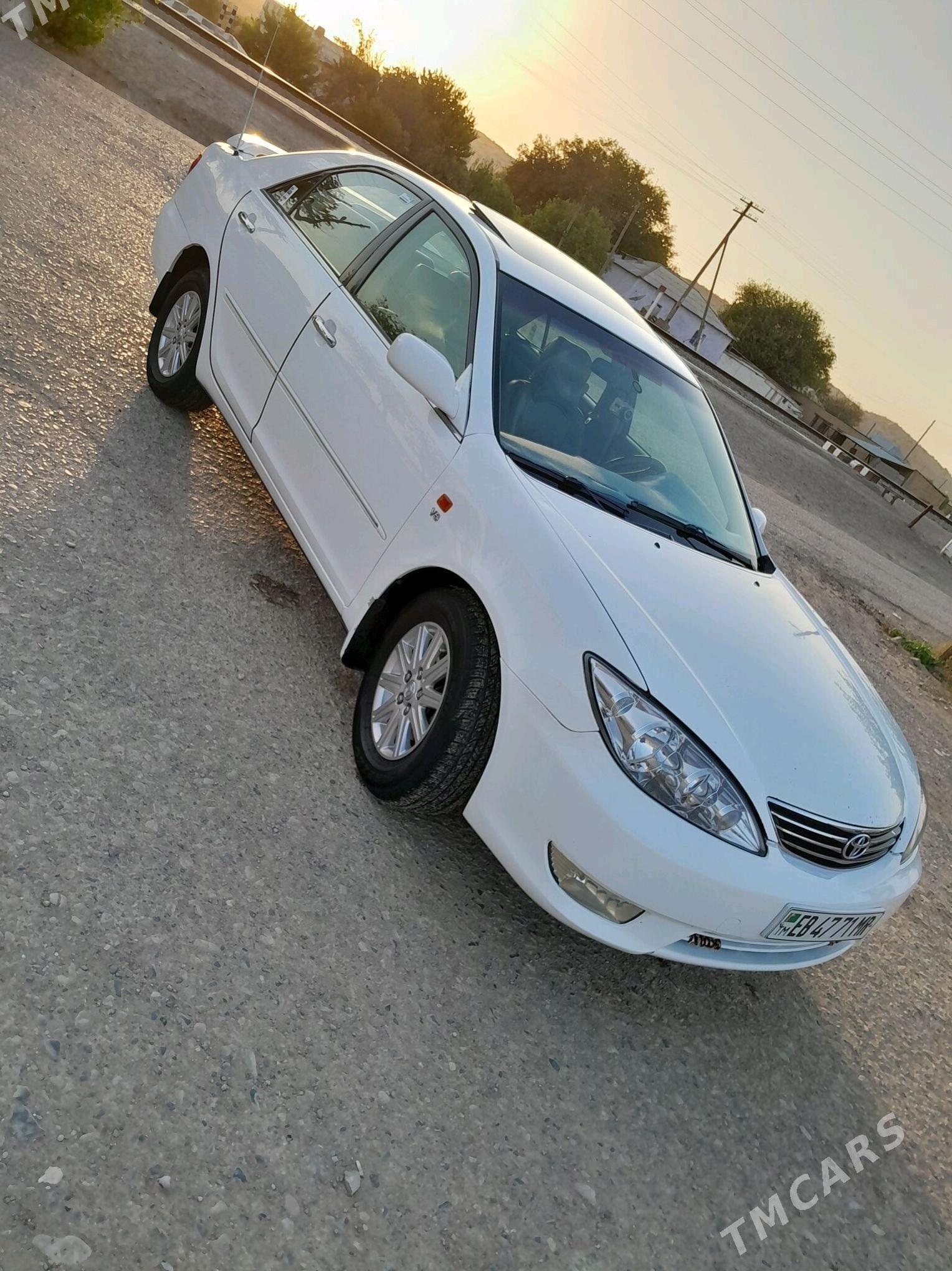 Toyota Camry 2005 - 240 000 TMT - Ýolöten - img 3