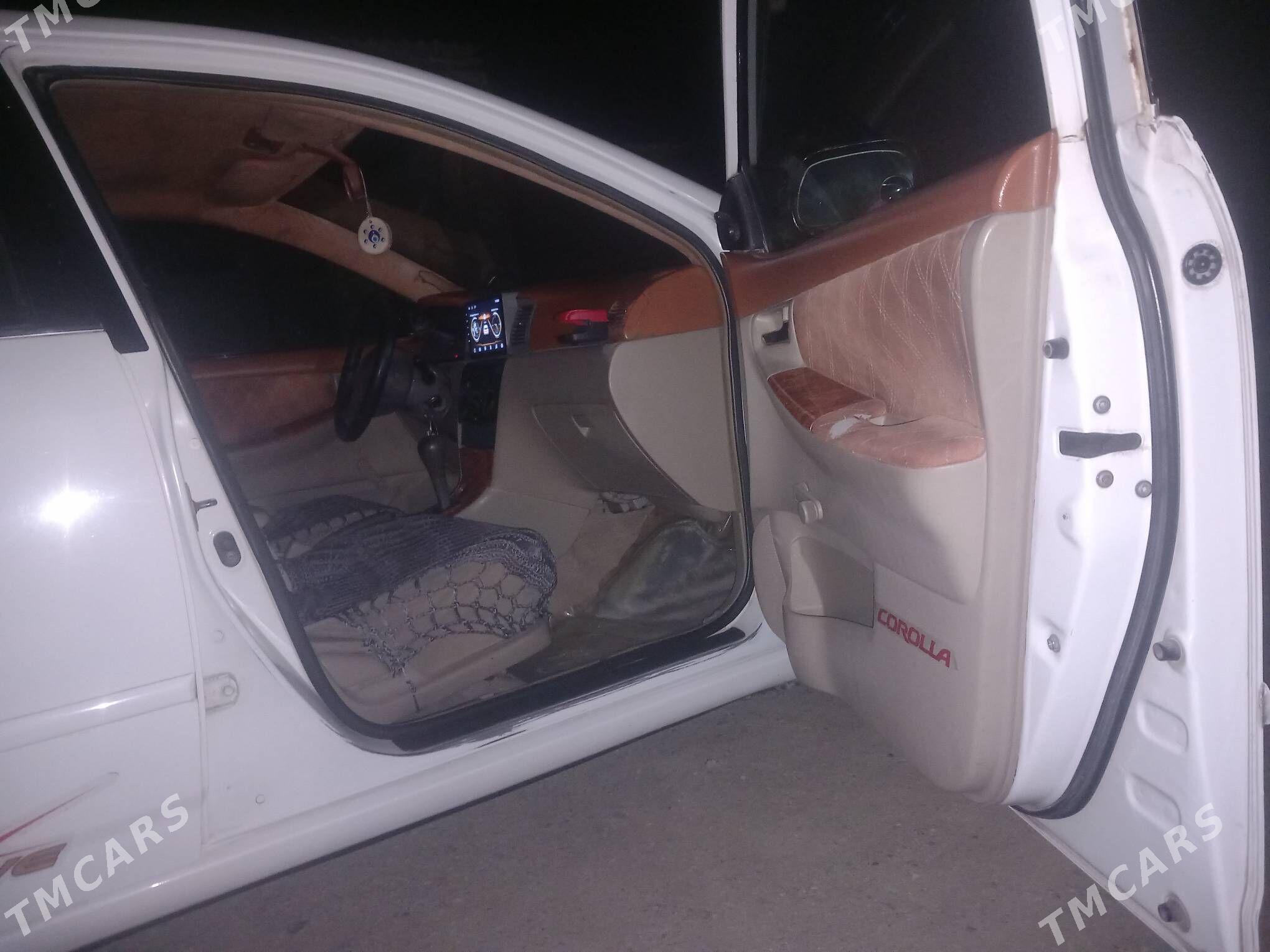 Toyota Corolla 2002 - 110 000 TMT - Bäherden - img 6