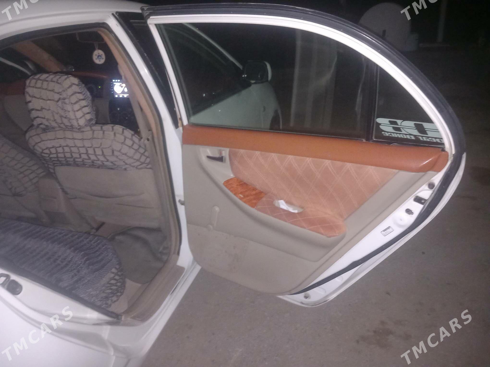 Toyota Corolla 2002 - 110 000 TMT - Bäherden - img 2