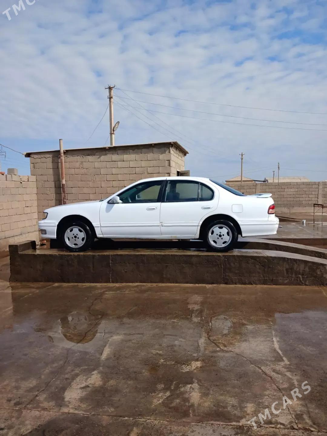 Nissan Maxima 1996 - 50 000 TMT - Tejen - img 5