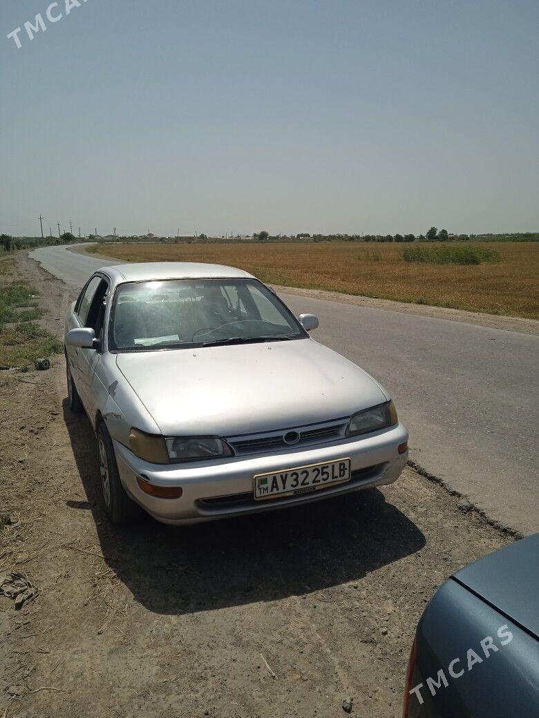 Toyota Corolla 1993 - 32 000 TMT - Сакар - img 3