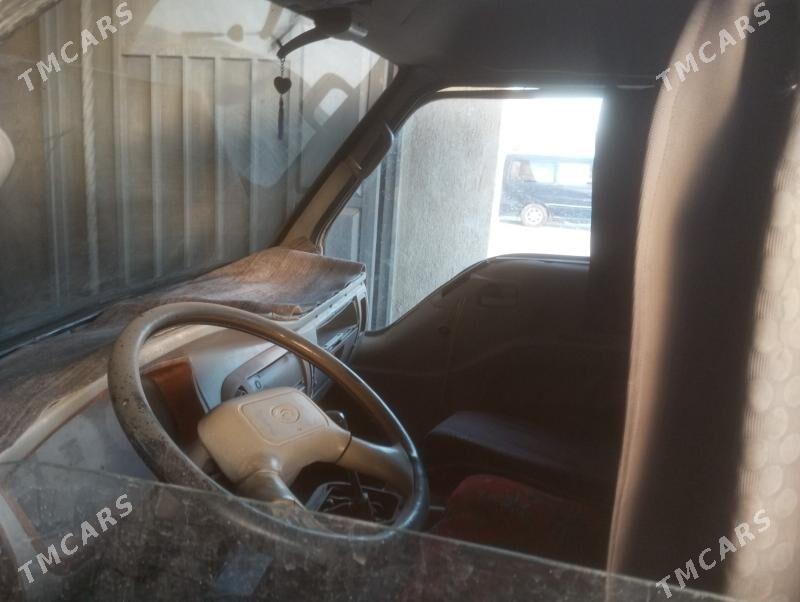 Forland H2 2009 - 52 000 TMT - Dänew - img 3