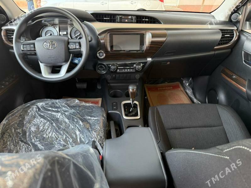 Toyota Hilux 2025 - 666 000 TMT - Ашхабад - img 6