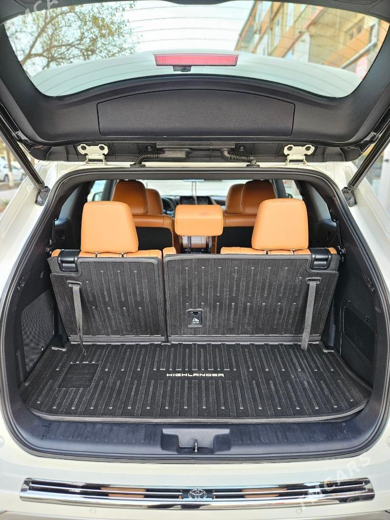 Toyota Highlander 2021 - 750 000 TMT - Мары - img 9