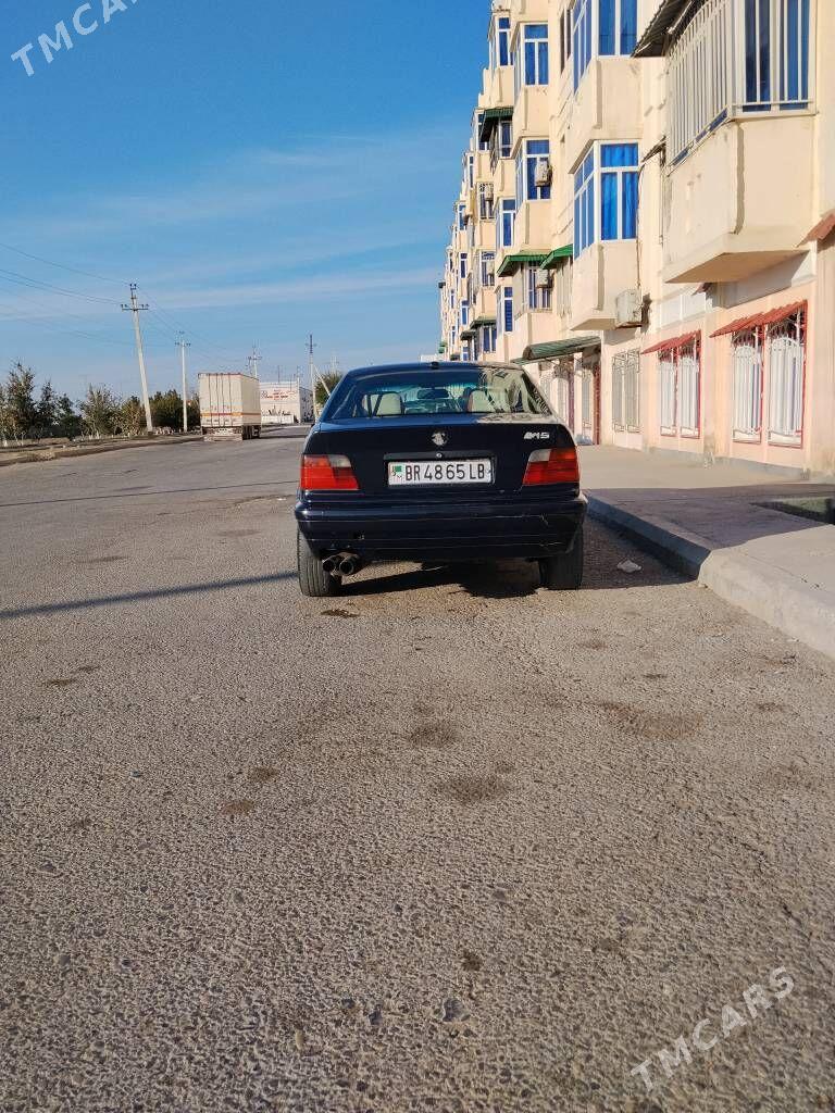 BMW 3 Series 1992 - 25 000 TMT - Туркменабат - img 4