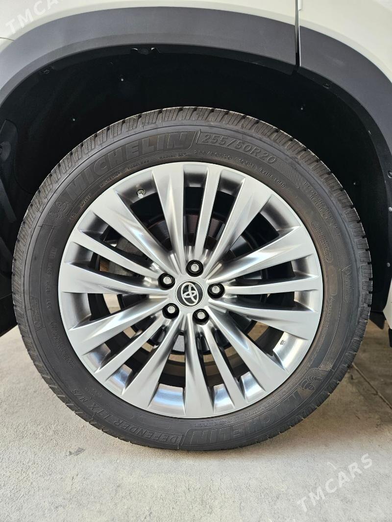Toyota Highlander 2021 - 750 000 TMT - Мары - img 10