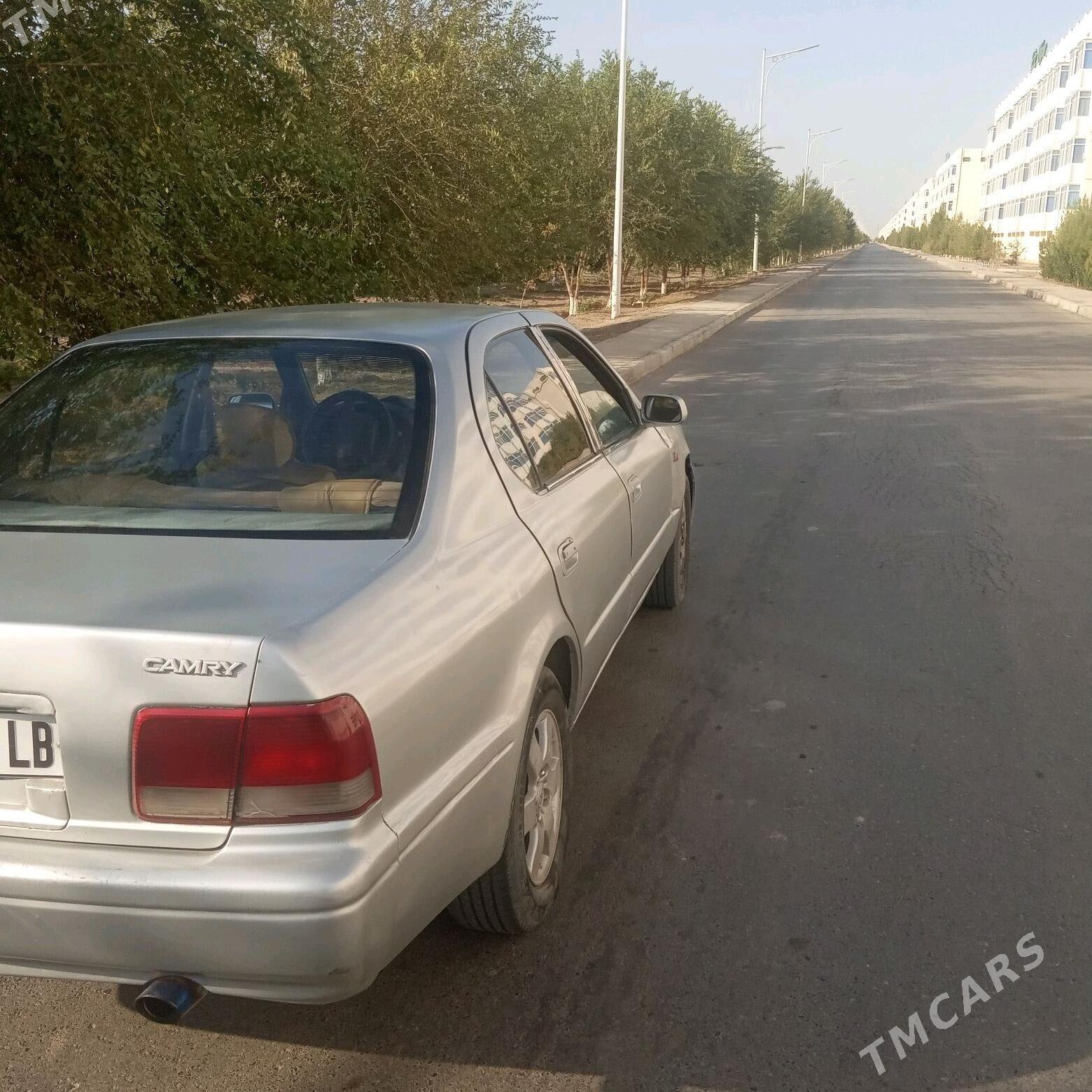 Toyota Camry 1995 - 40 000 TMT - Туркменабат - img 3