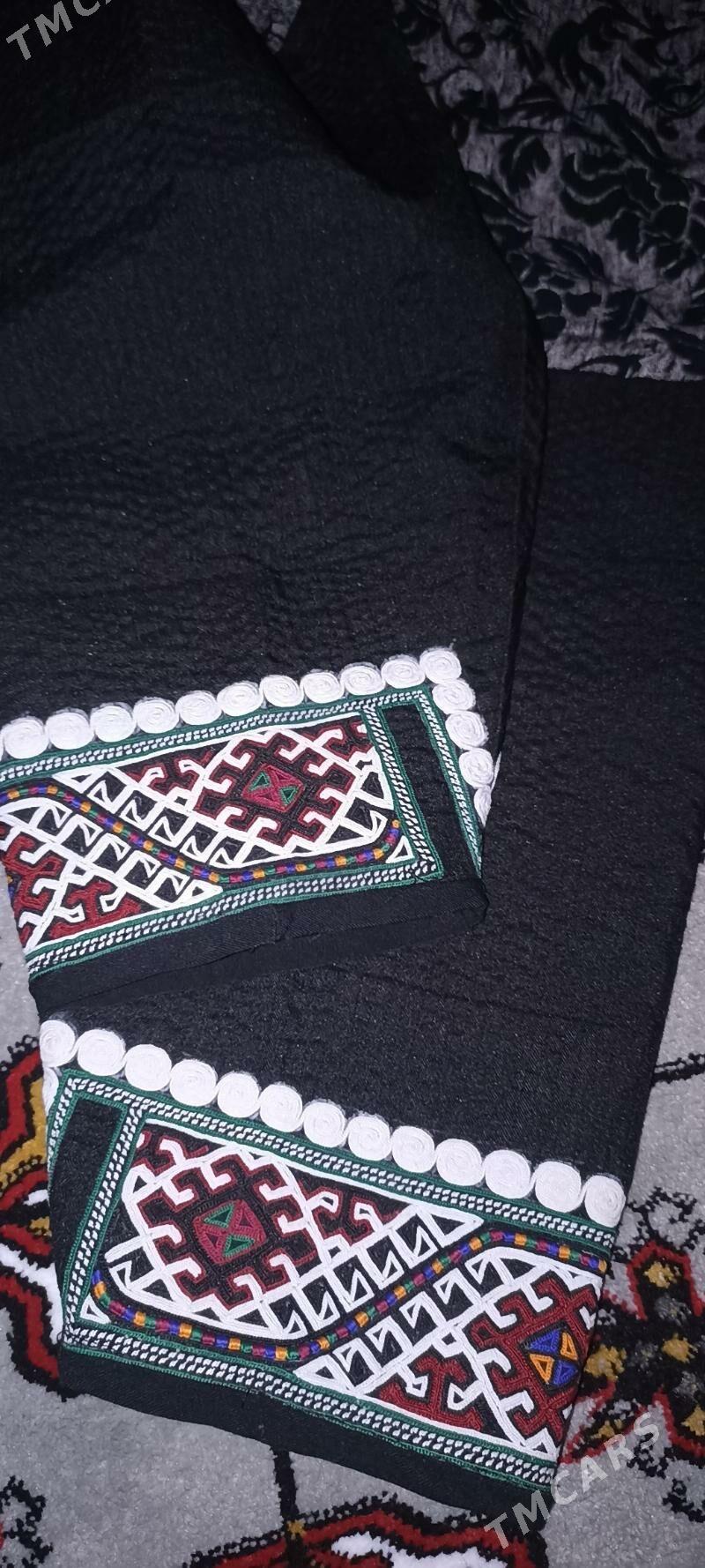 yomut geyim - Mary - img 2