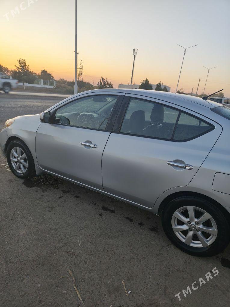 Nissan Versa 2012 - 130 000 TMT - Dänew - img 1