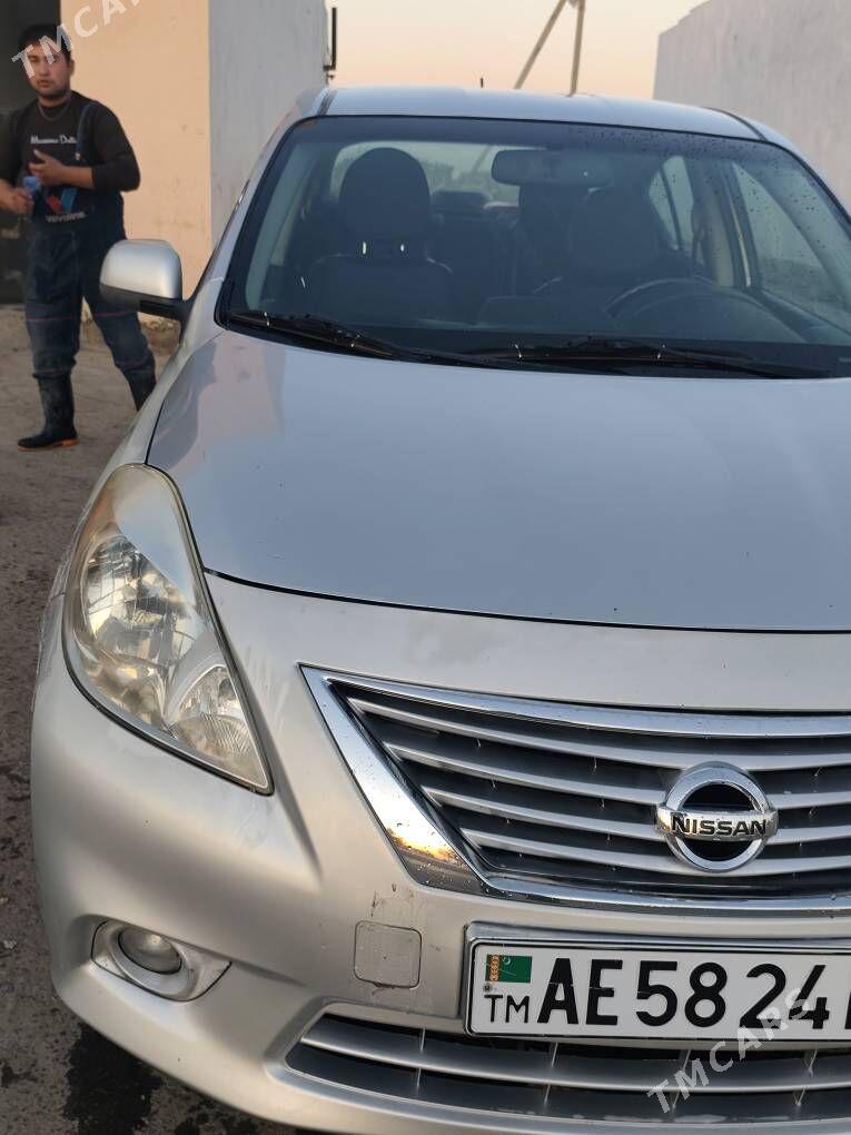 Nissan Versa 2012 - 130 000 TMT - Dänew - img 2