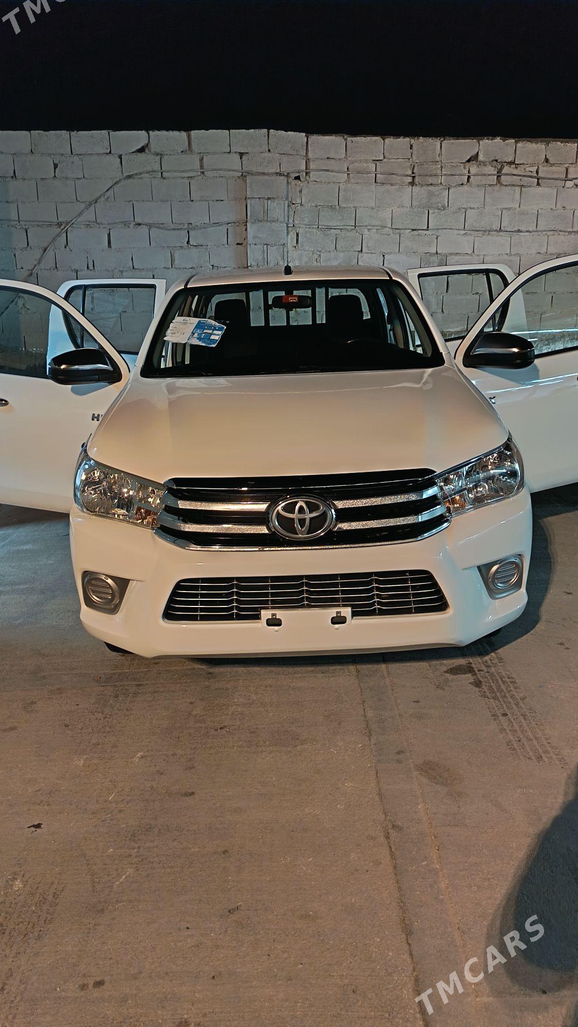 Toyota Hilux 2021 - 358 000 TMT - Балканабат - img 2