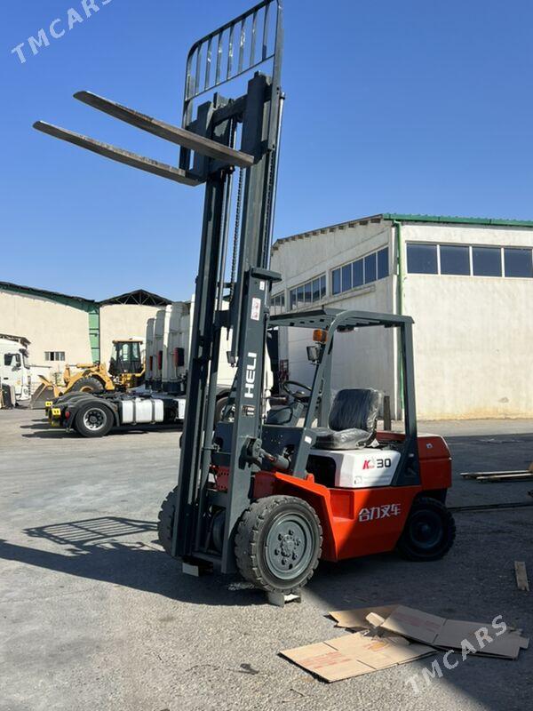 Kara Forklift 2023 - 175 000 TMT - Ак-Бугдайский этрап - img 4