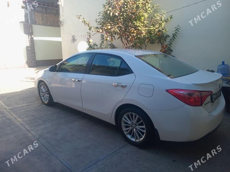 Toyota Corolla 2017 - 210 000 TMT - Aşgabat - img 4