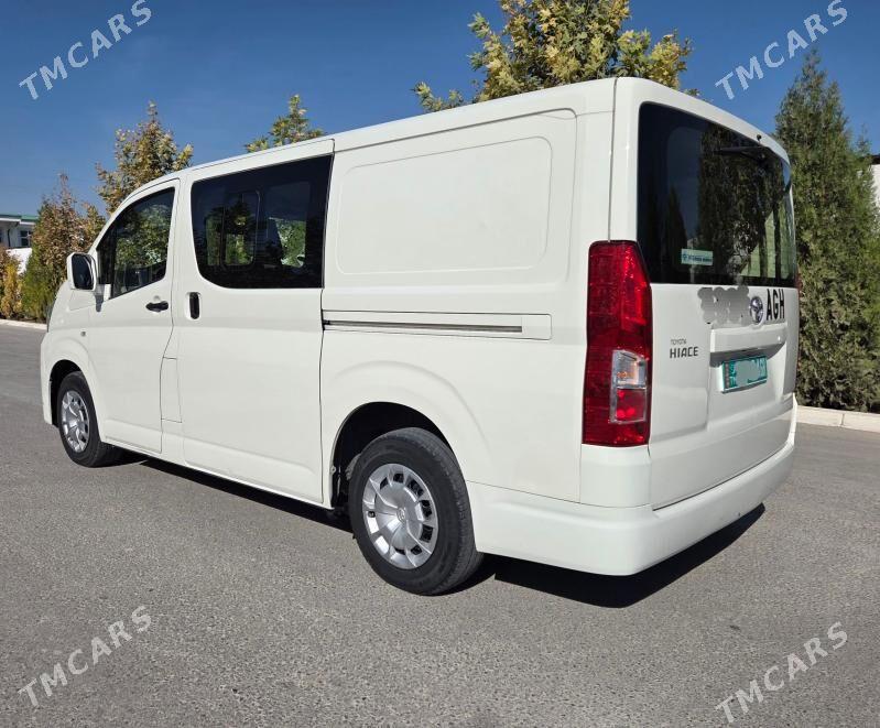 Toyota Hiace 2021 - 500 000 TMT - Бузмеин - img 6