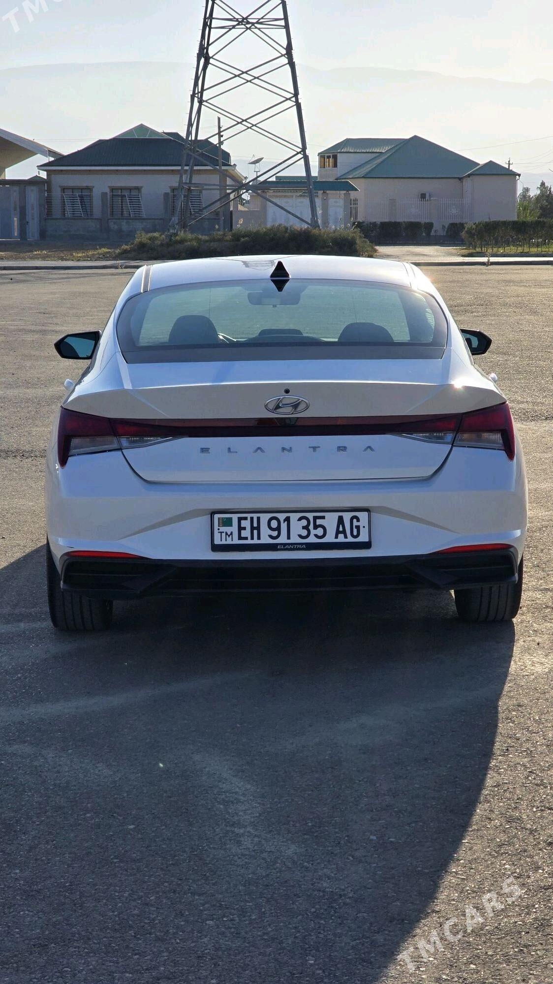 Hyundai Elantra 2023 - 235 000 TMT - Ашхабад - img 6