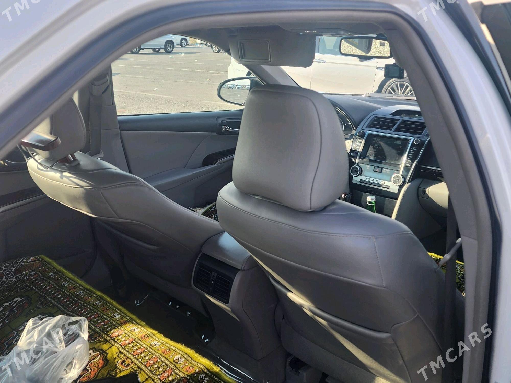 Toyota Camry 2011 - 230 000 TMT - Bedew - img 4