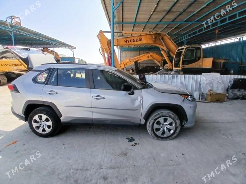 Toyota RAV4 2020 - 258 000 TMT - Balkanabat - img 4