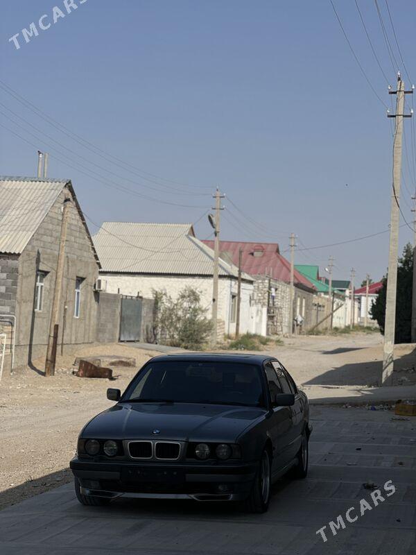 BMW 540 1993 - 150 000 TMT - Балканабат - img 1