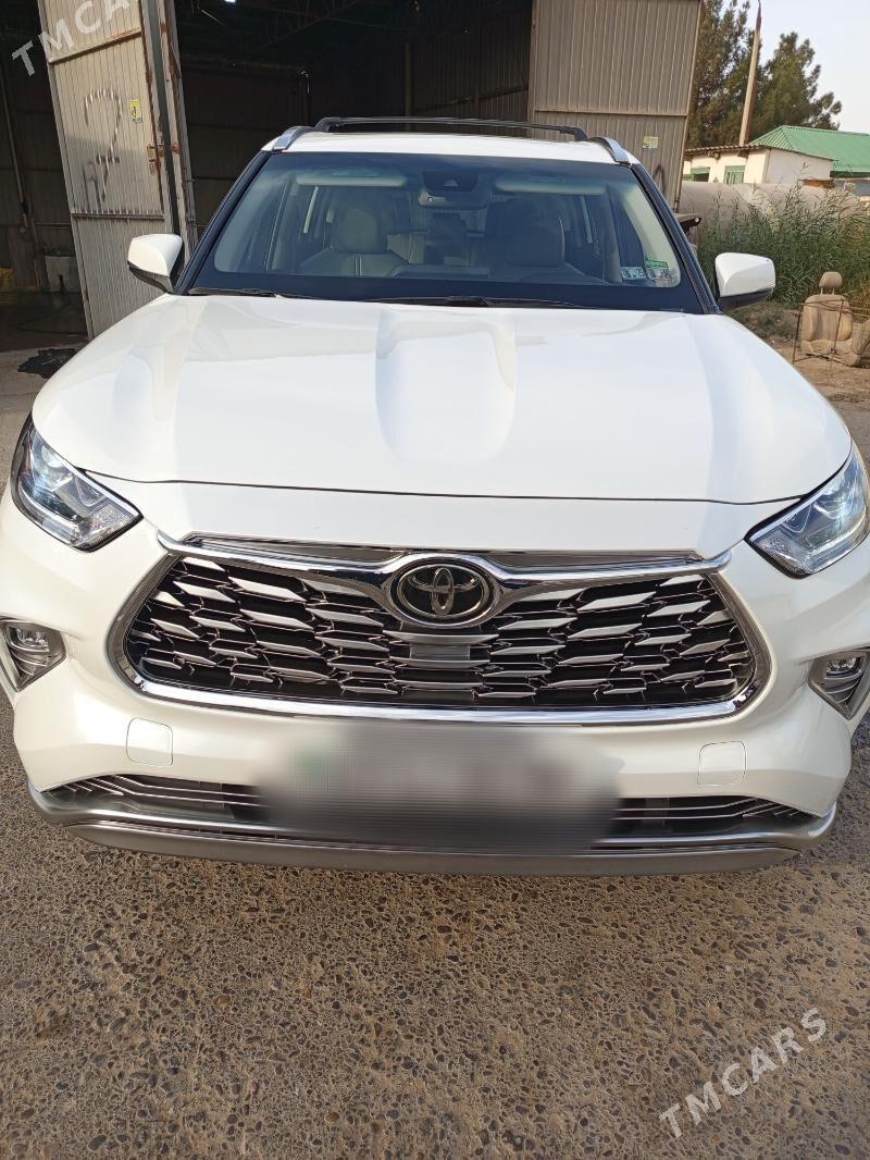 Toyota Highlander 2021 - 510 000 TMT - Мары - img 1