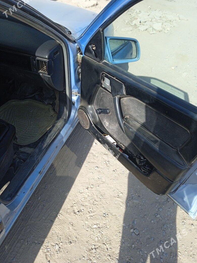 Opel Vectra 1991 - 30 000 TMT - Чарджоу - img 4