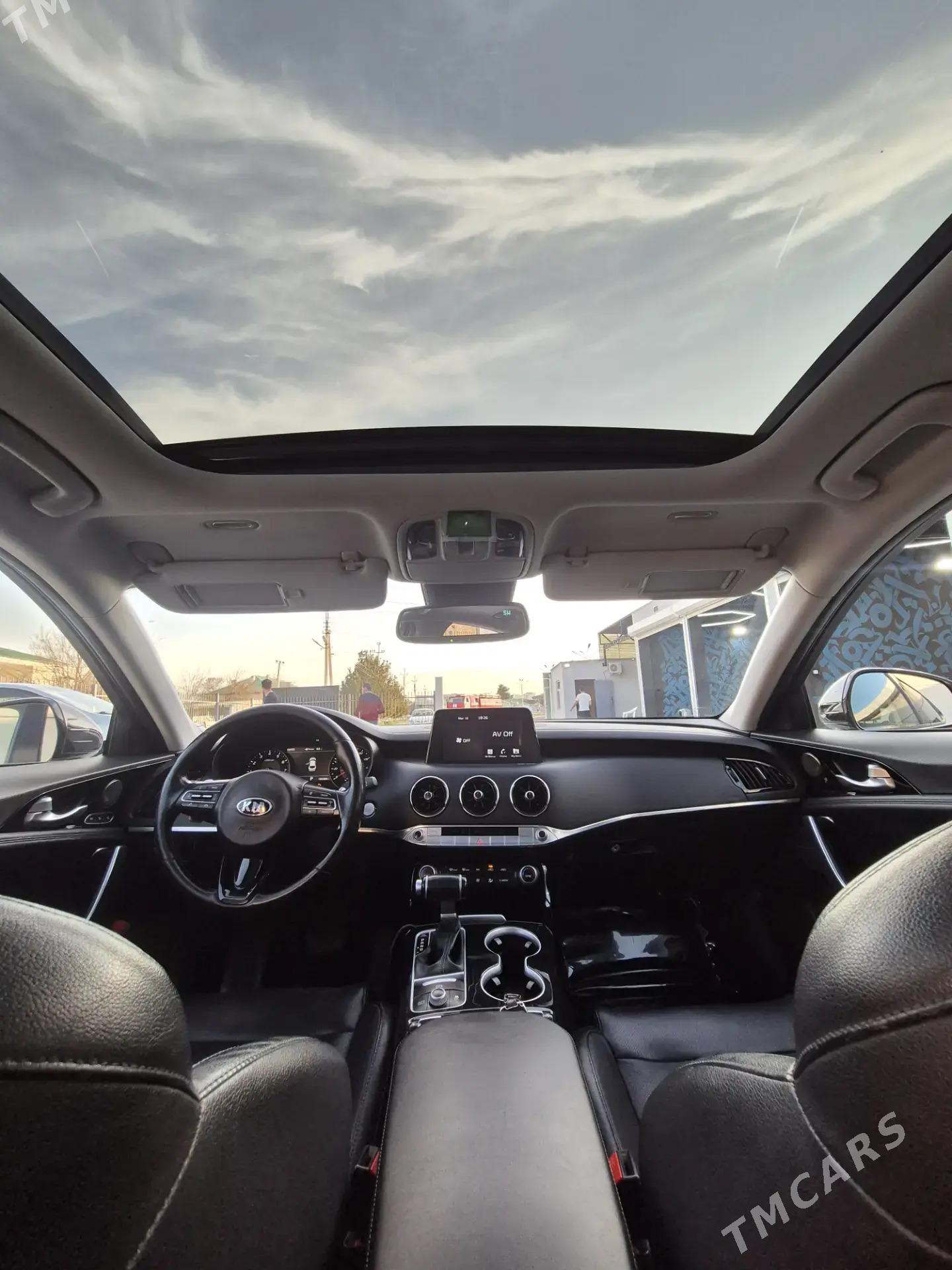 Kia Stinger 2018 - 340 000 TMT - Дашогуз - img 5