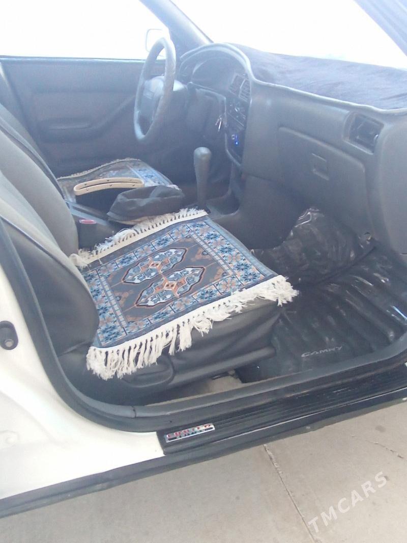 Toyota Camry 1993 - 100 000 TMT - Gyzylarbat - img 5