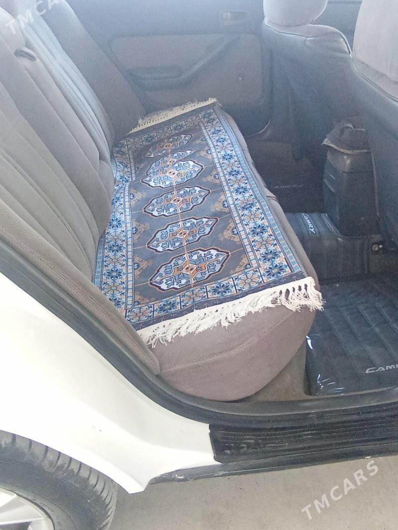 Toyota Camry 1993 - 100 000 TMT - Gyzylarbat - img 6