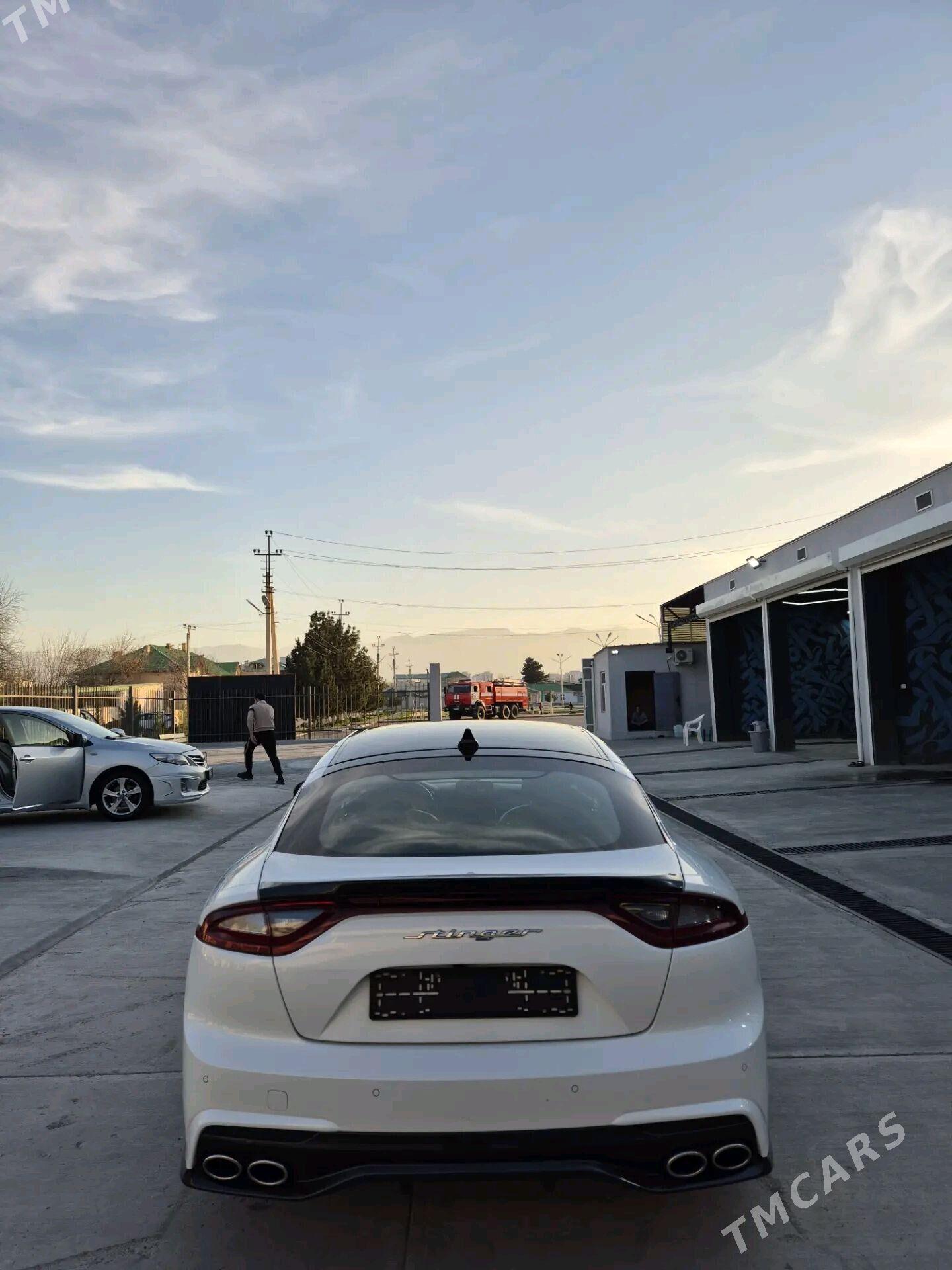 Kia Stinger 2018 - 340 000 TMT - Дашогуз - img 6