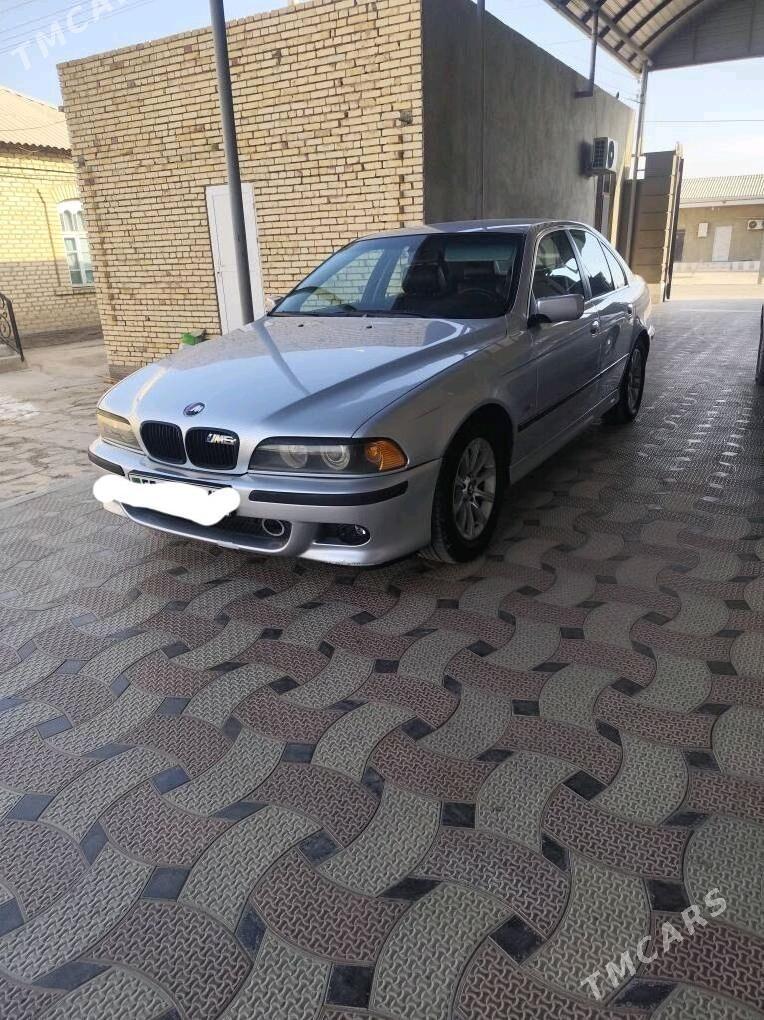 BMW 528 2001 - 110 000 TMT - Мары - img 1