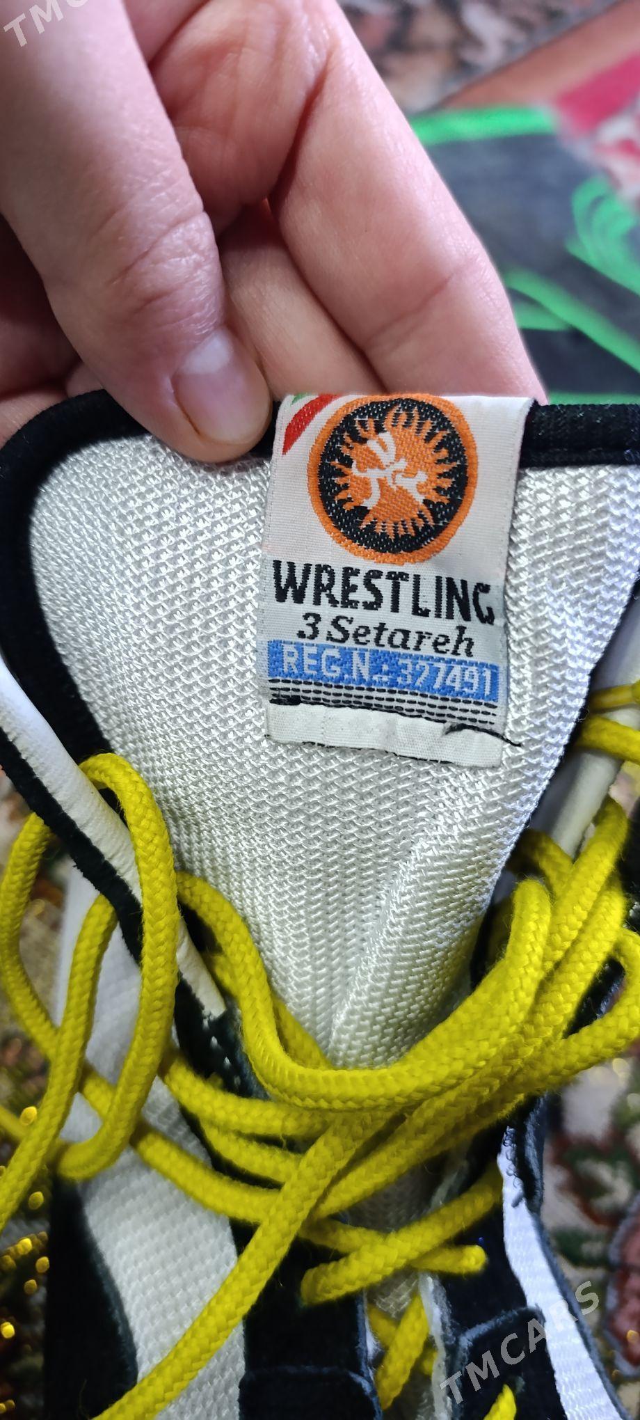 борсовка и трико - Türkmenabat - img 1