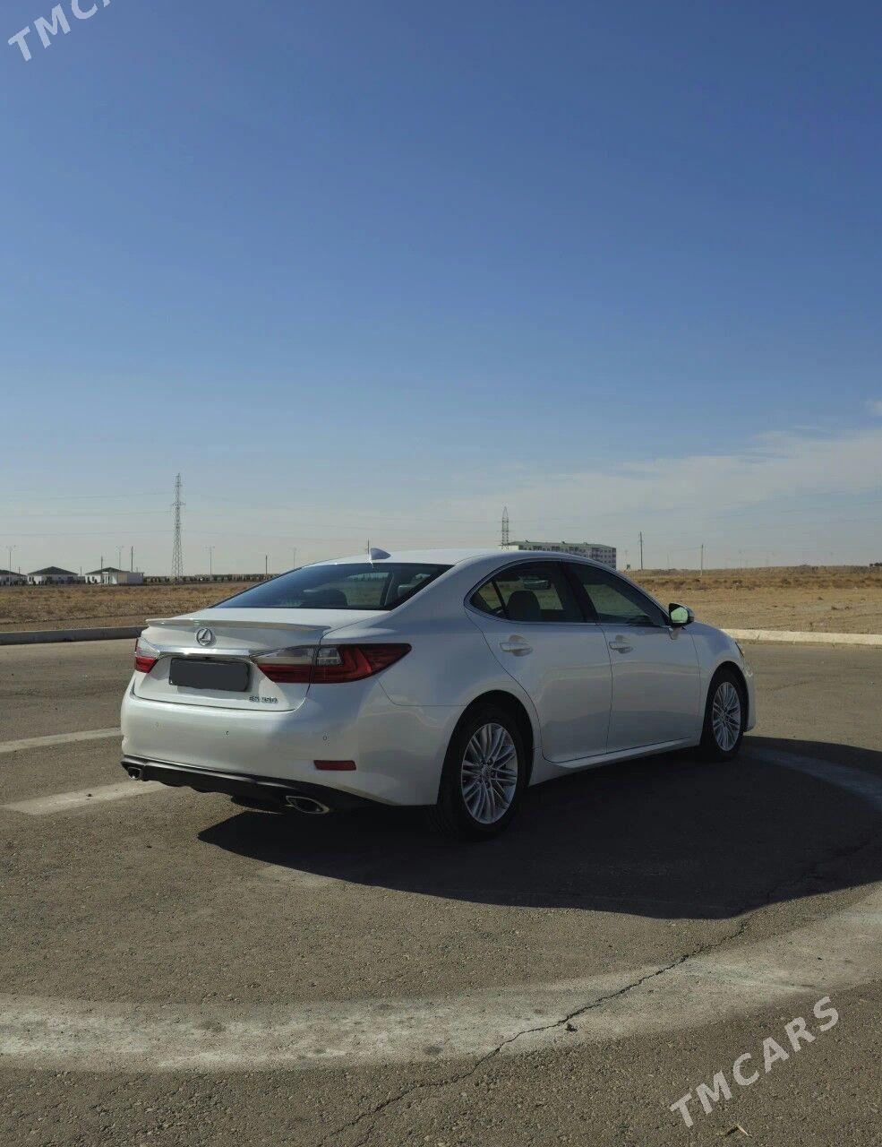 Lexus ES 350 2016 - 460 000 TMT - Балканабат - img 4