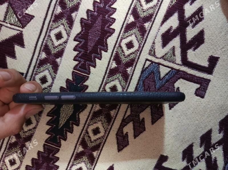 iphone 8 - Гызыларбат - img 4