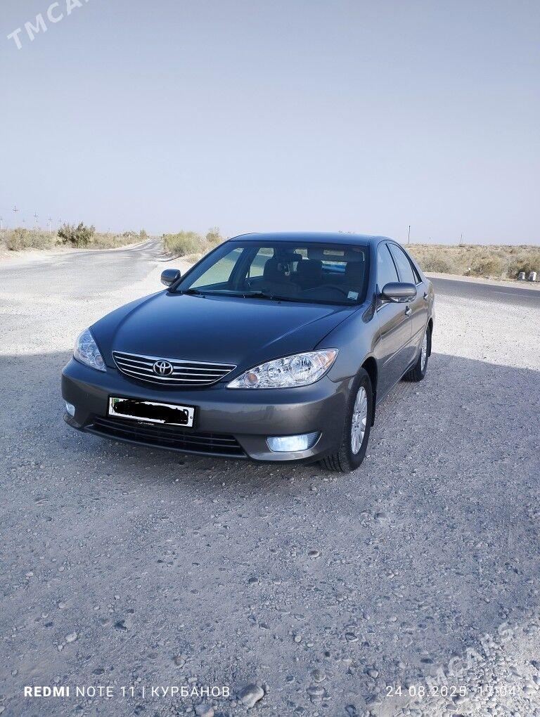 Toyota Camry 2002 - 165 000 TMT - Фарап - img 2