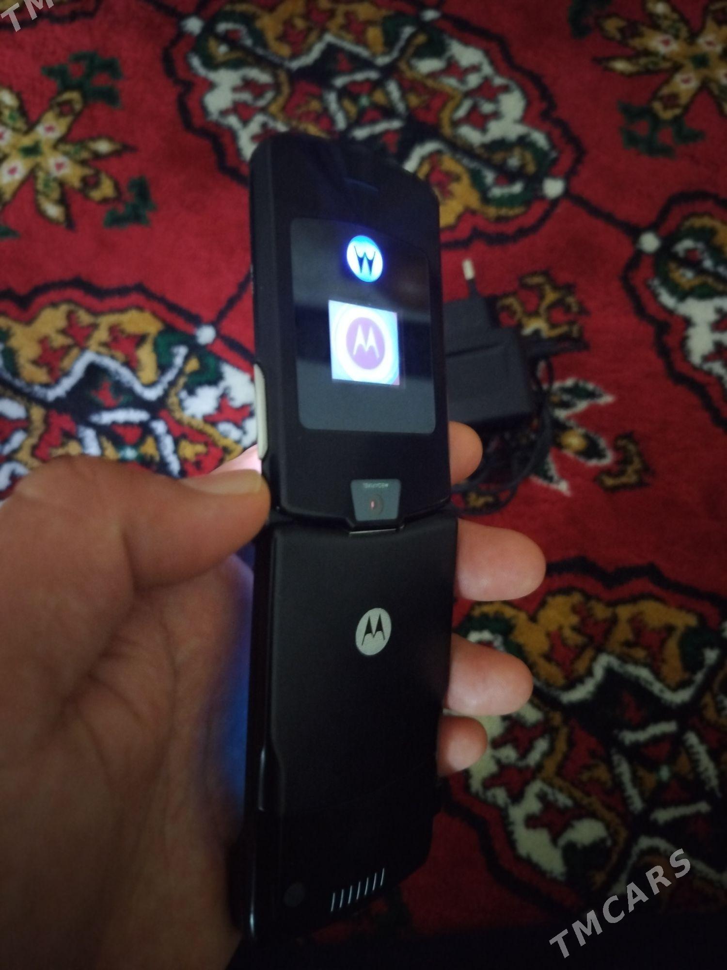 Motorola V3i - Arçabil şaýoly - img 4