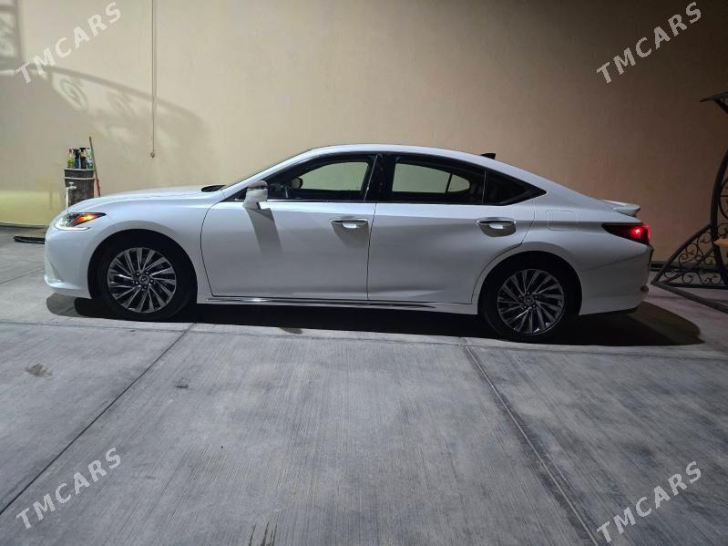 Lexus ES 350 2024 - 660 000 TMT - Бедев - img 3