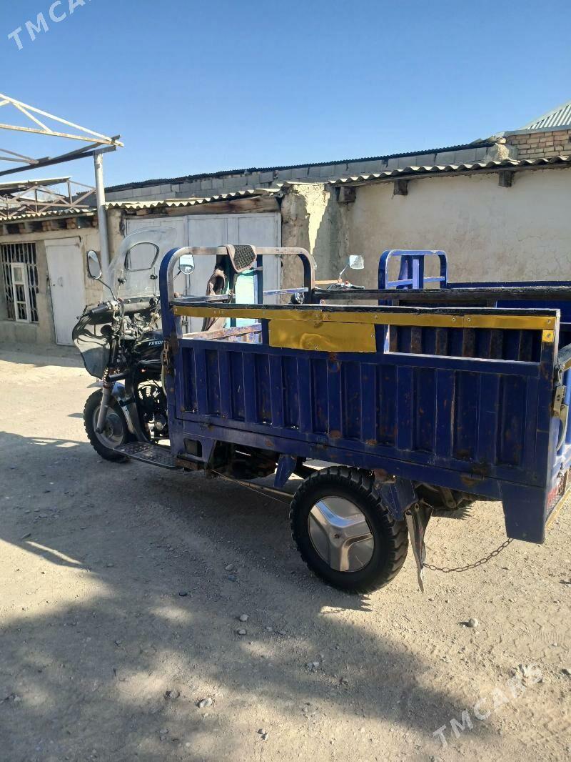 Fekon FK200-14G 2025 - 16 000 TMT - Bäherden - img 3