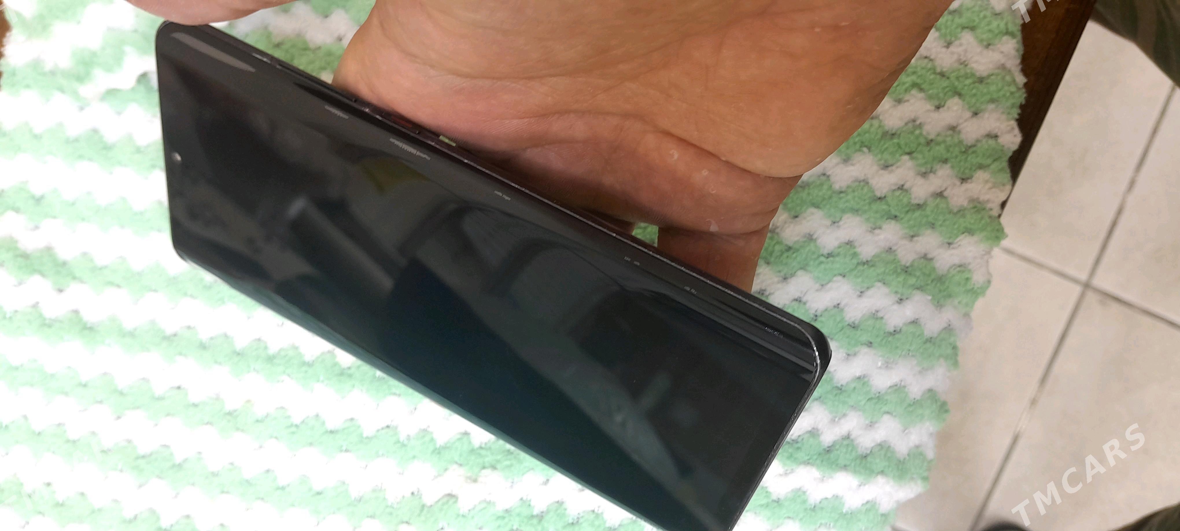 Obmen Huawei pe30 pro - 30 мкр - img 1