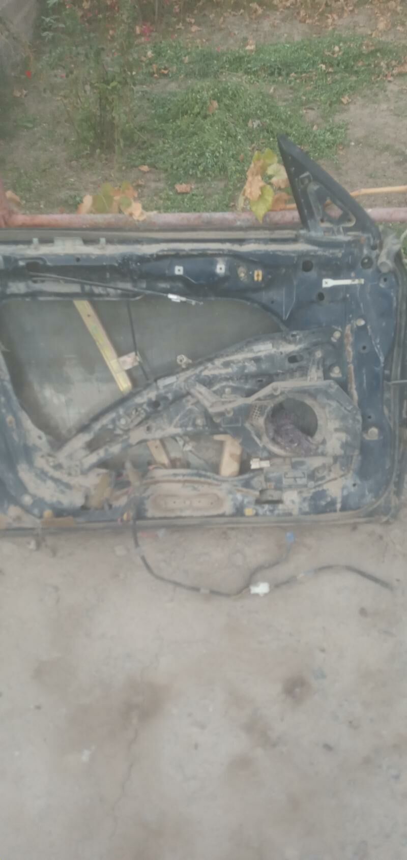 bir mark gapy ikisany vindom 450 TMT - Туркменабат - img 2