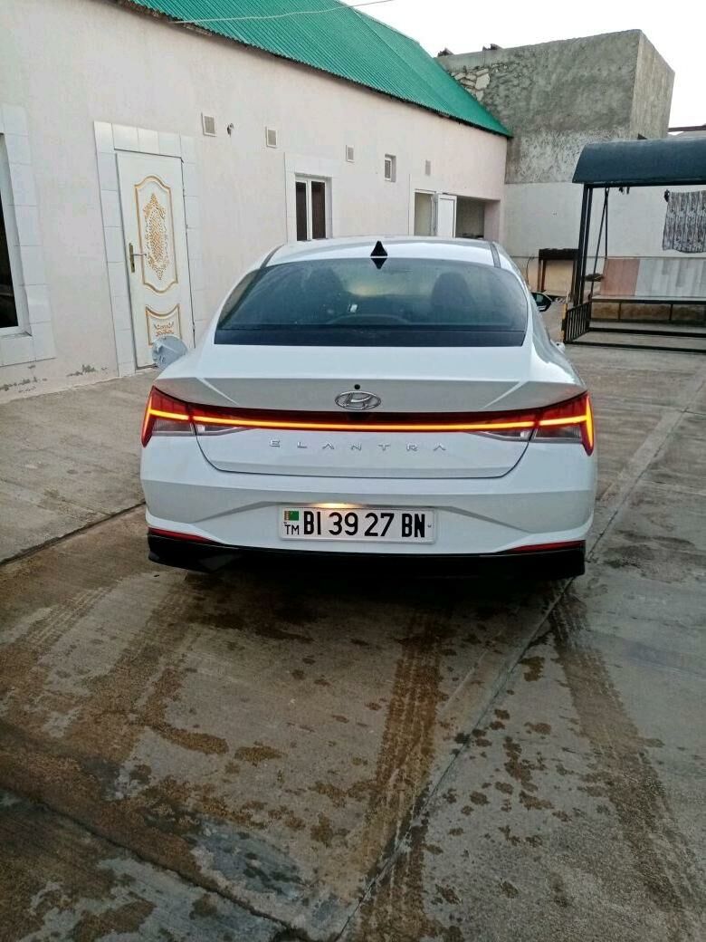Hyundai Elantra 2021 - 240 000 TMT - Türkmenbaşy - img 6