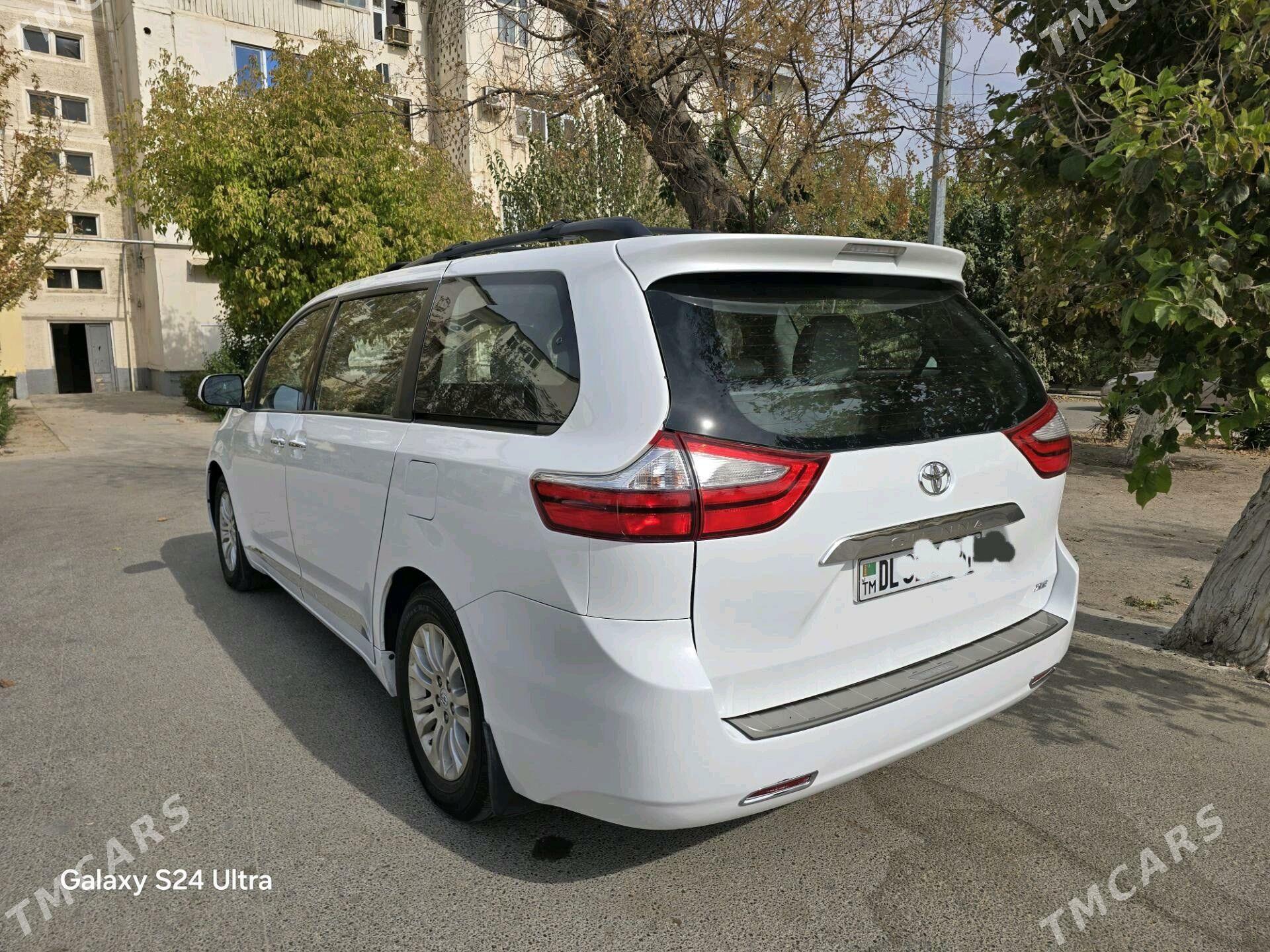 Toyota Sienna 2016 - 420 000 TMT - Aşgabat - img 2