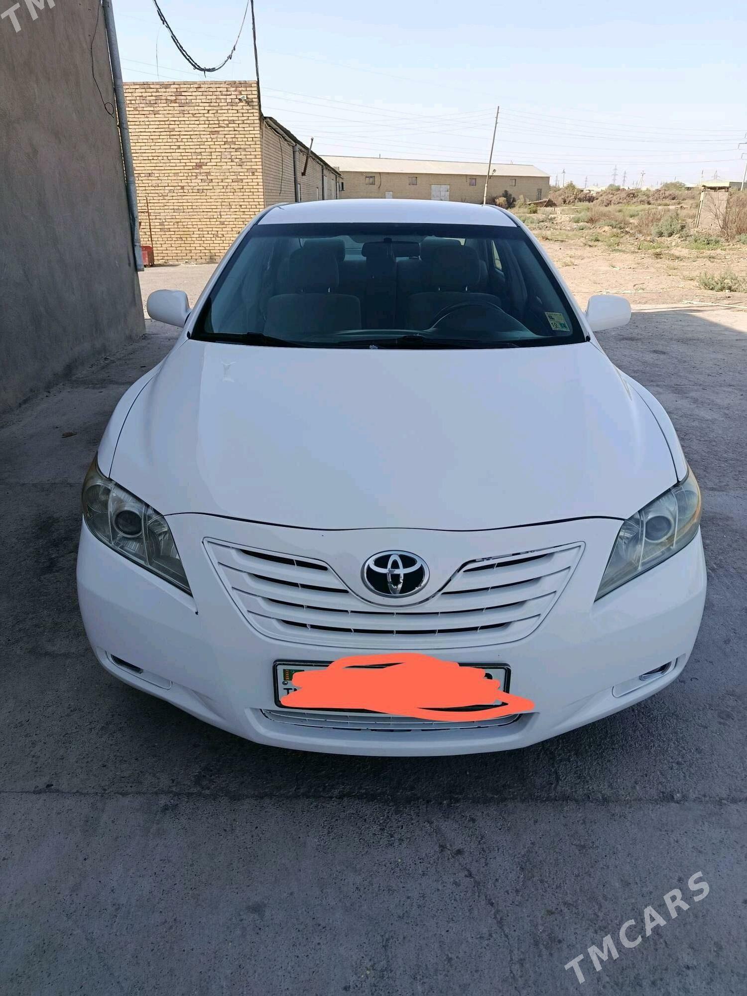 Toyota Camry 2008 - 140 000 TMT - Мары - img 1