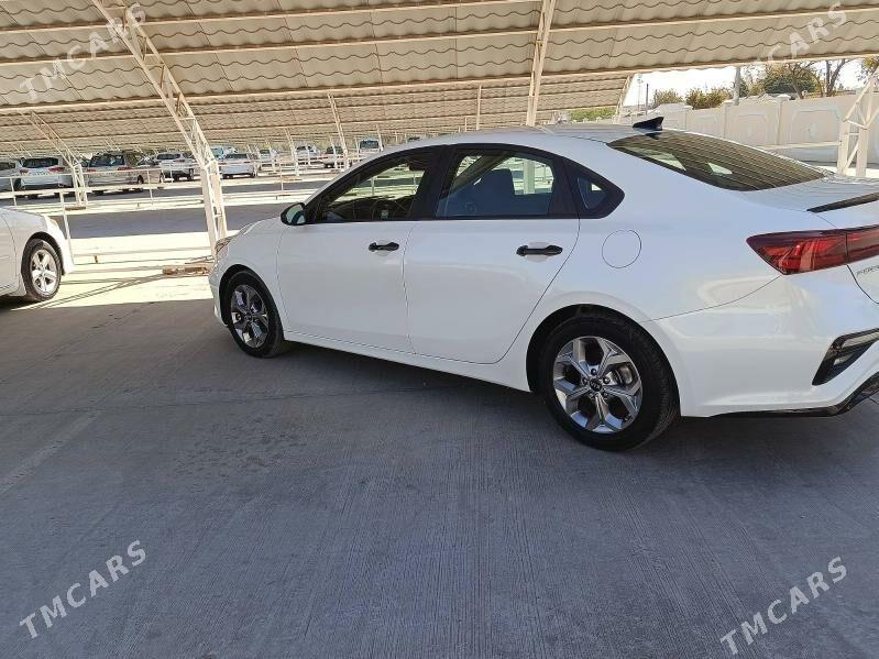 Kia Forte 2021 - 230 000 TMT - Мары - img 3