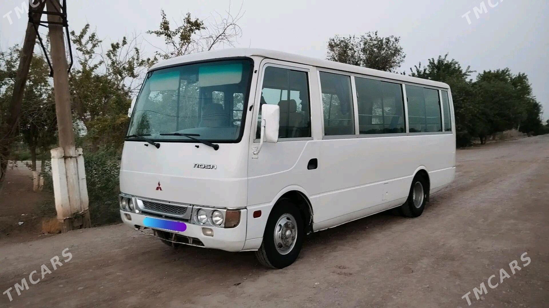 Mitsubishi Rosa 2003 - 200 000 TMT - Ak bugdaý etraby - img 1